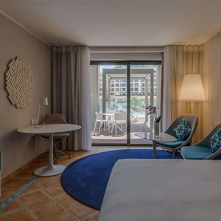 Hilton Malta Hotel Saint Julian's Bagian luar foto