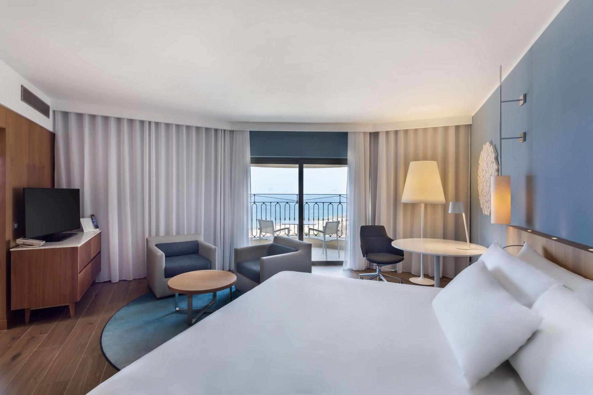 Hilton Malta Hotel Saint Julian's Bagian luar foto