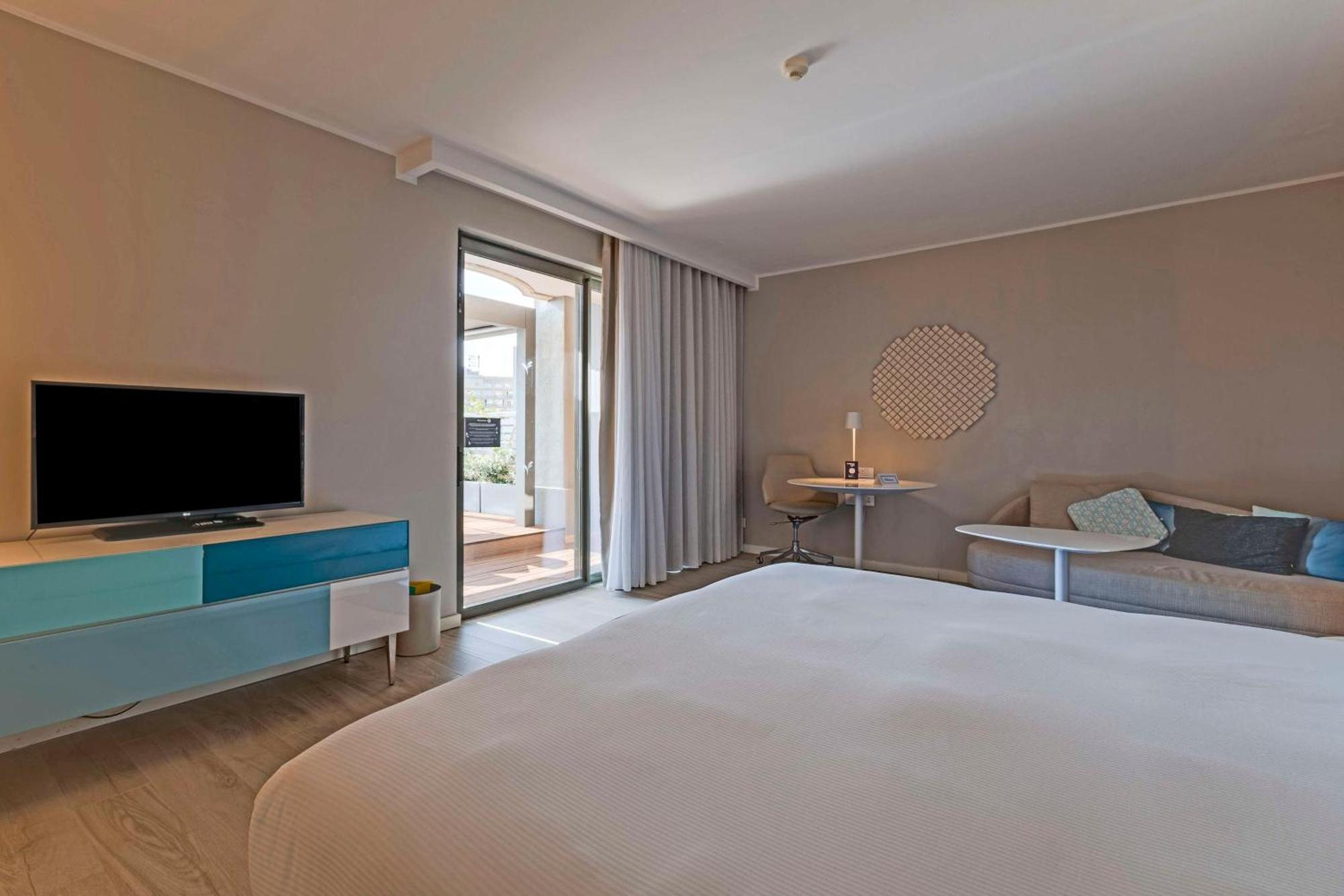 Hilton Malta Hotel Saint Julian's Bagian luar foto