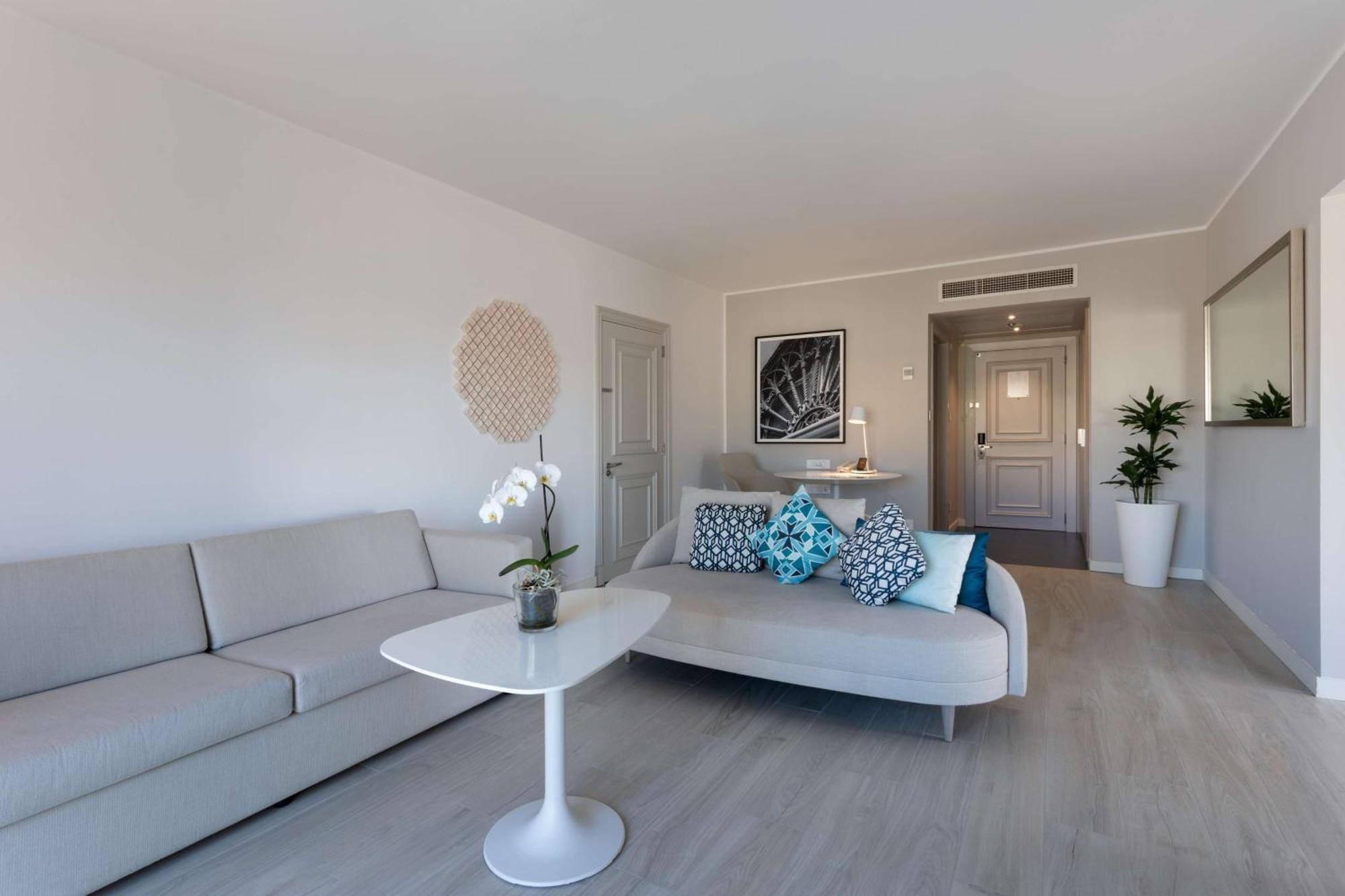 Hilton Malta Hotel Saint Julian's Bagian luar foto