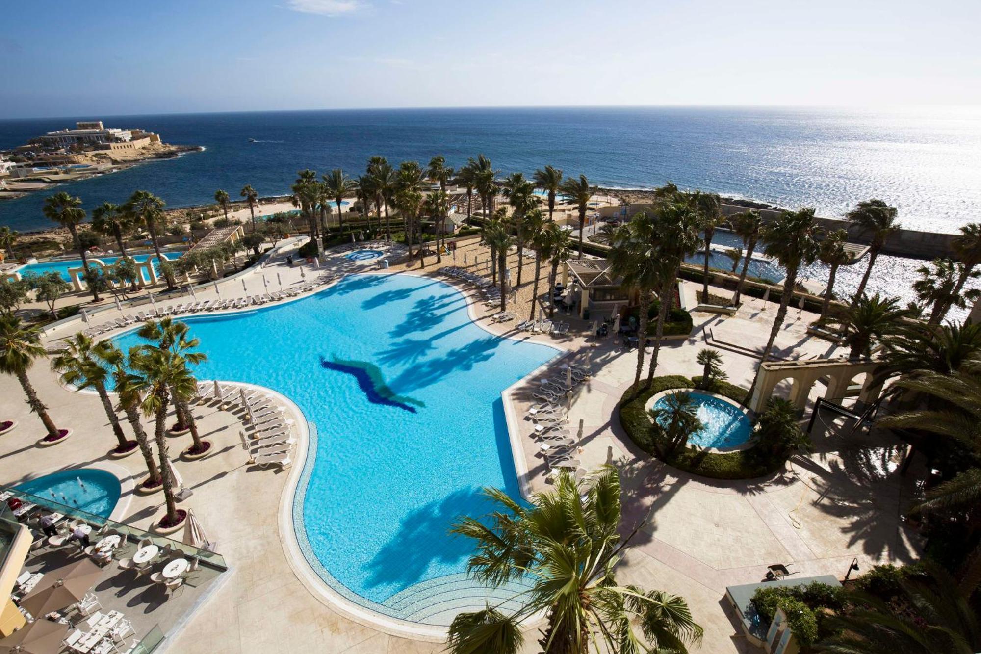 Hilton Malta Hotel Saint Julian's Bagian luar foto