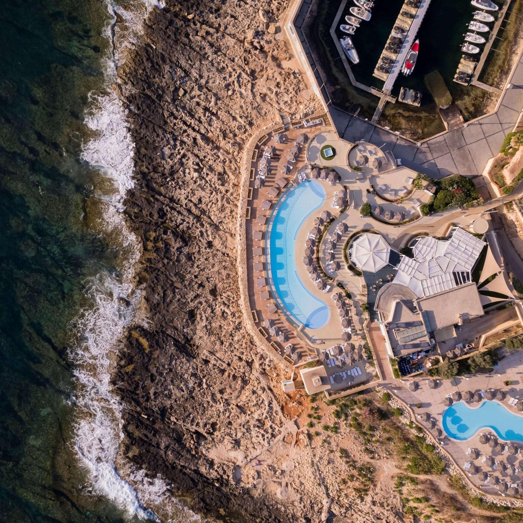 Hilton Malta Hotel Saint Julian's Bagian luar foto